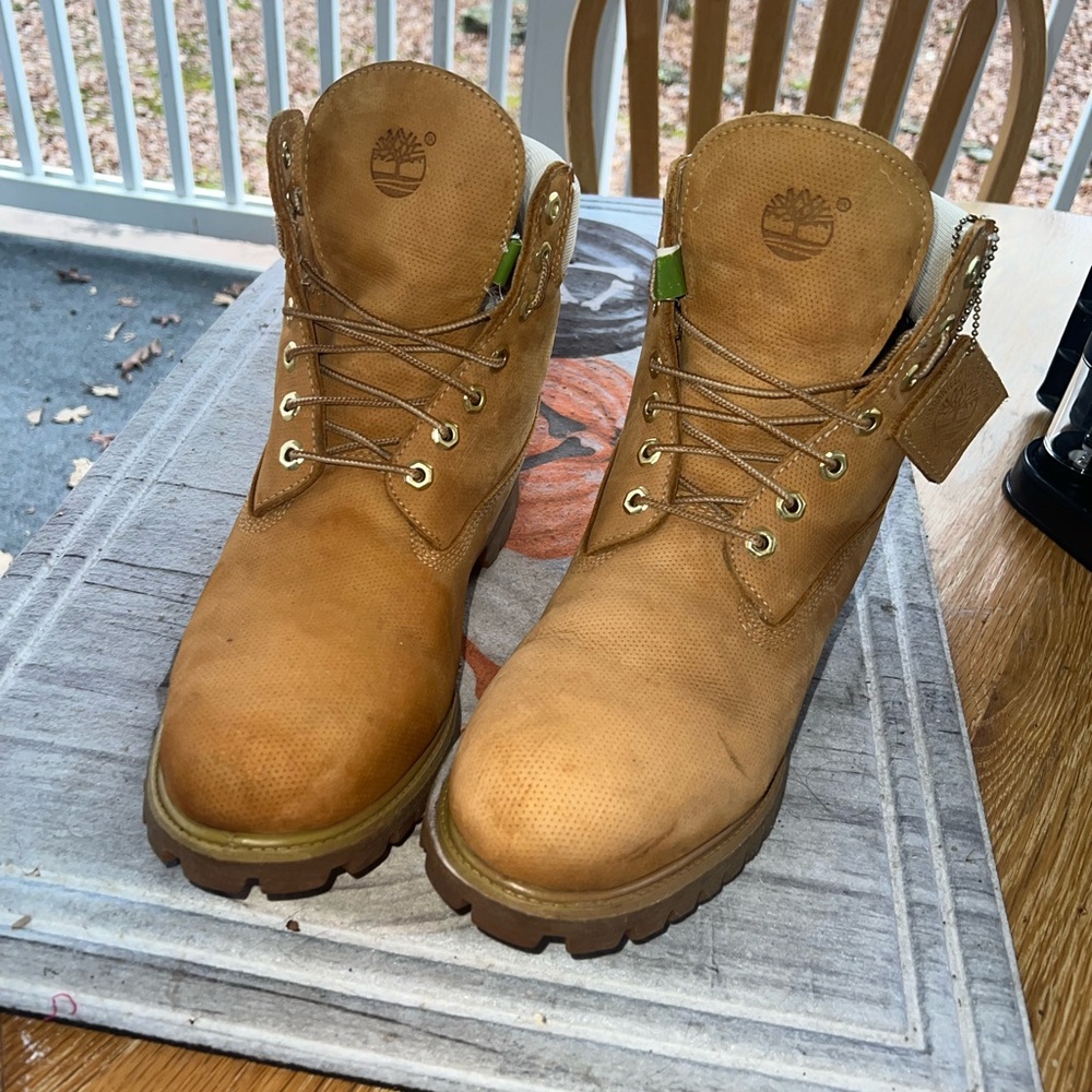 Men’s Timberland Waterproof Boots - Picture 2 of 5